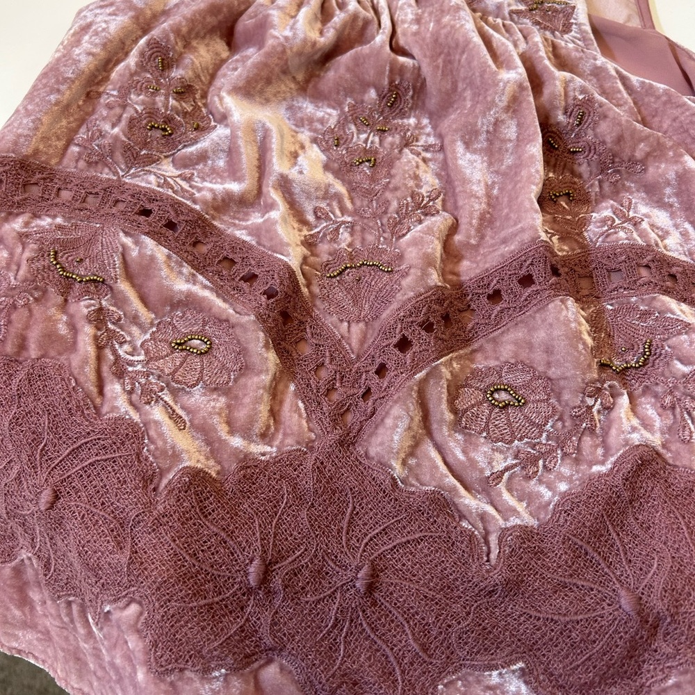 Mauve cami with lace.